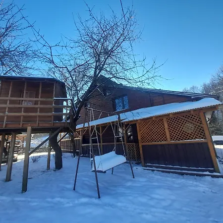 Landhuis Pod Kornutami *