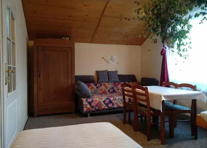 Pod Kornutami 乡村民宿 Sekowa